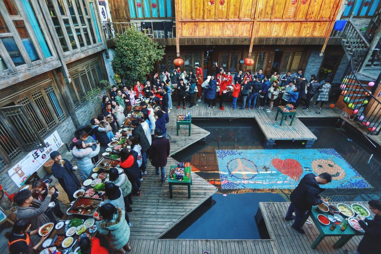 Lijiang Desti Youth Park Hostel Eksteriør billede