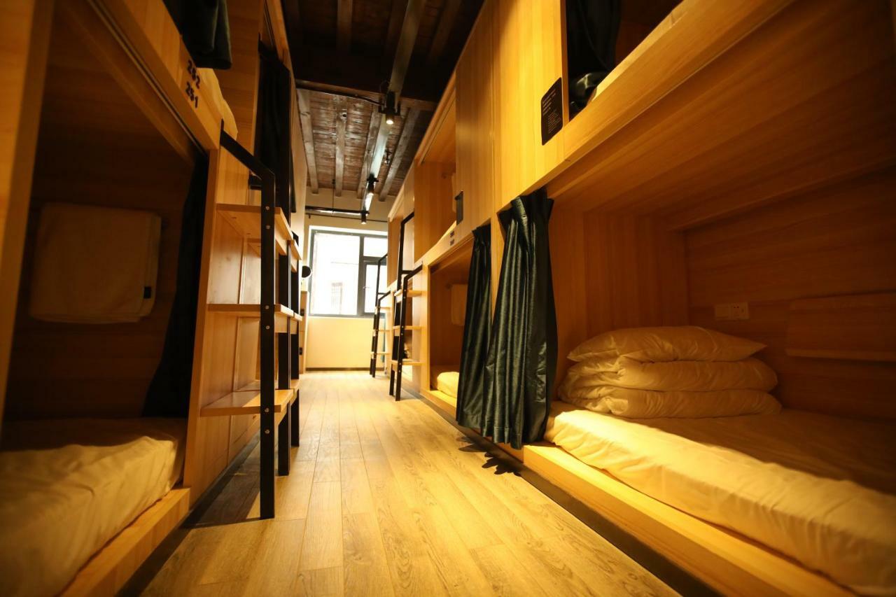 Lijiang Desti Youth Park Hostel Eksteriør billede